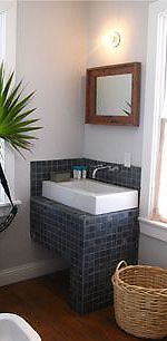 Squires Estate Hotel โกเวอร์เนอร์สฮาร์เบอร์ ภายนอก รูปภาพ